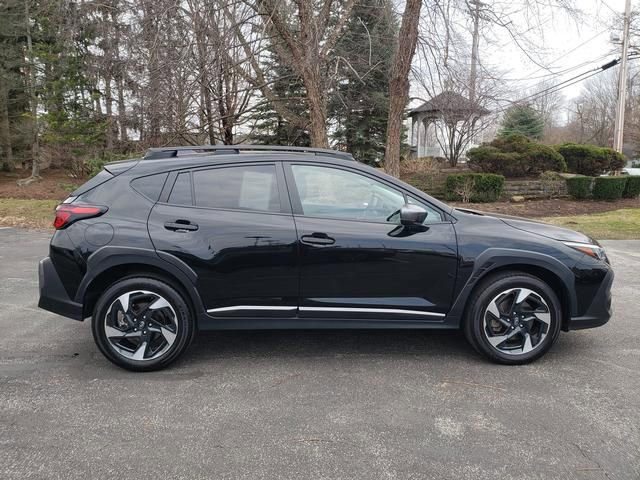 Certified 2024 Subaru Crosstrek 2.5i Limited w/ Crosstrek Mirror Package image 2