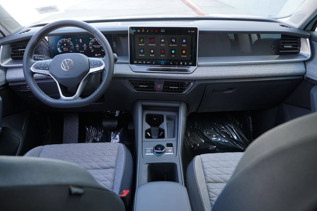New 2026 Volkswagen Tiguan S FWD image 16
