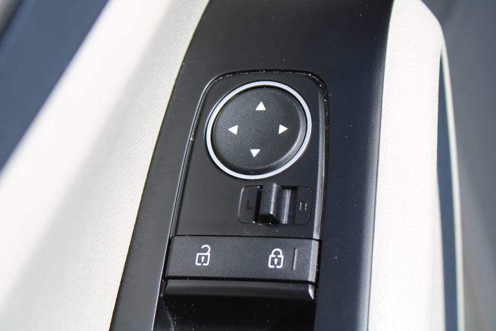 Certified 2025 Kia Soul EX image 20