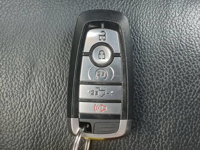 Used 2019 Ford F150 Lariat w/ Equipment Group 502A Luxury AWD/4WD image 34