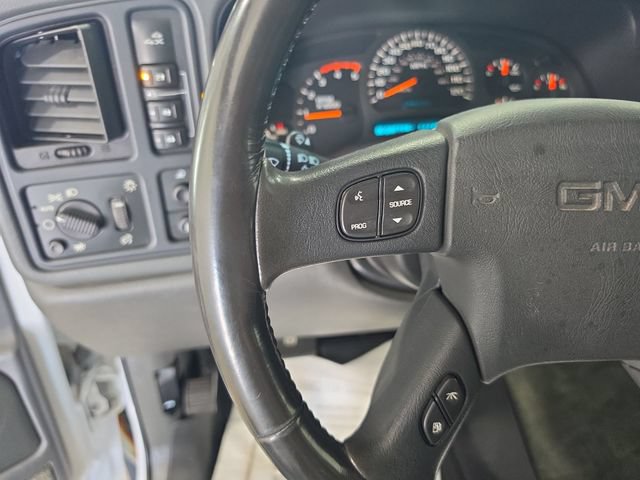 Used 2003 GMC Sierra 2500 SLE w/ Snow Plow Prep Package AWD/4WD image 14