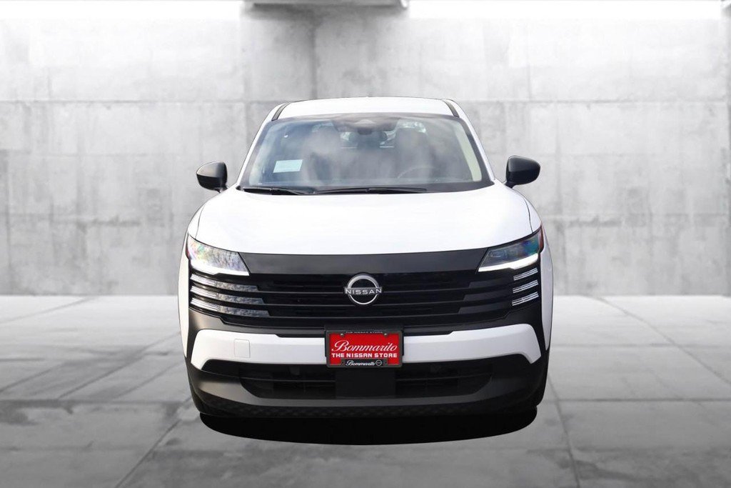 New 2026 Nissan Kicks S image 4