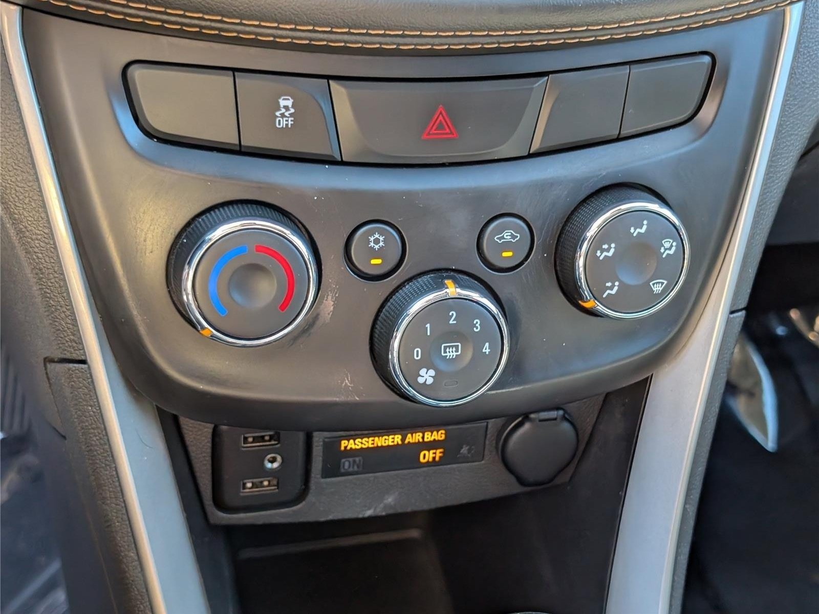 Used 2021 Chevrolet Trax LS w/ Tint and Cruise Package FWD image 24