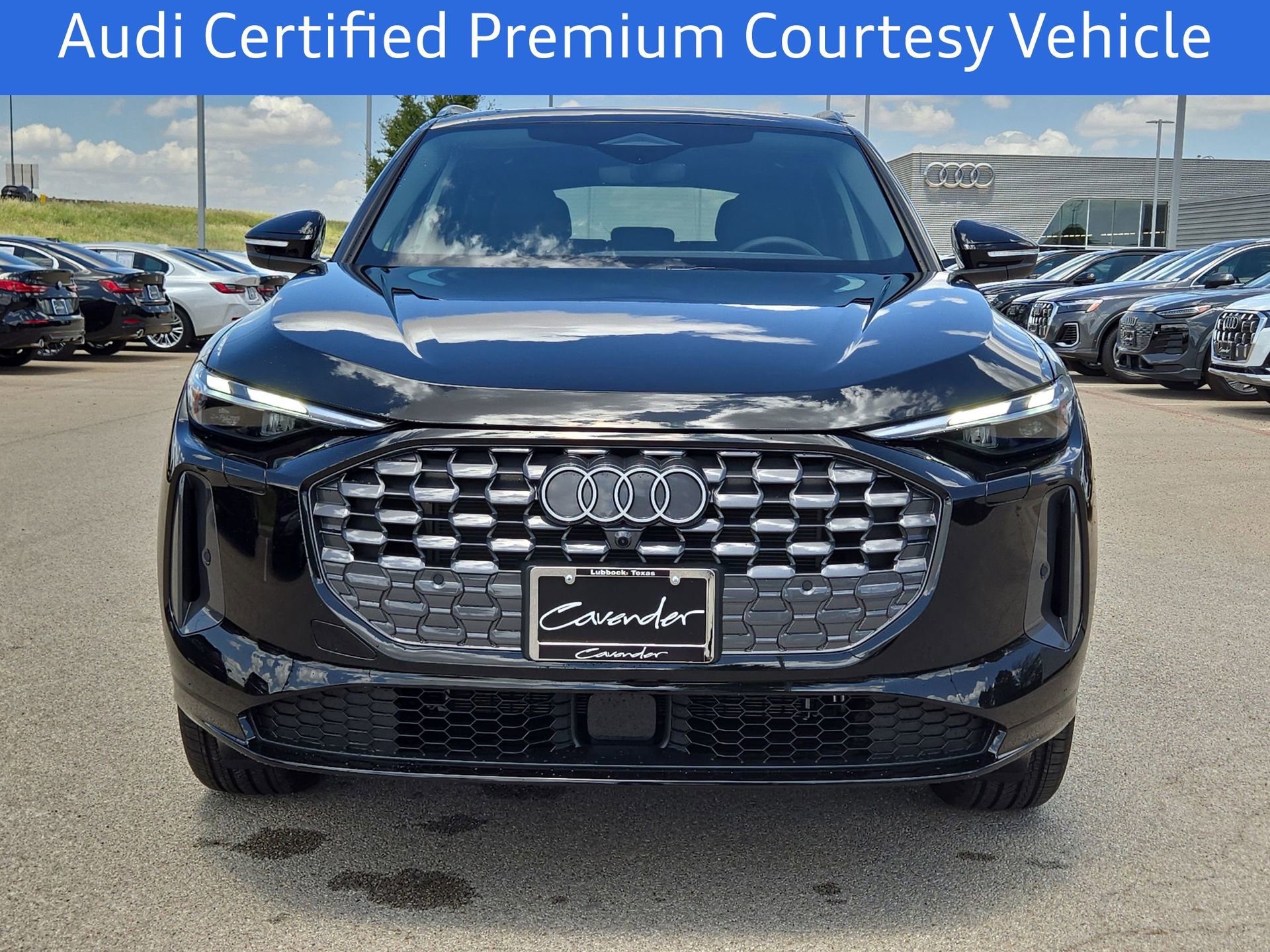 Certified 2025 Audi Q5 Premium w/ Convenience Package AWD/4WD image 10