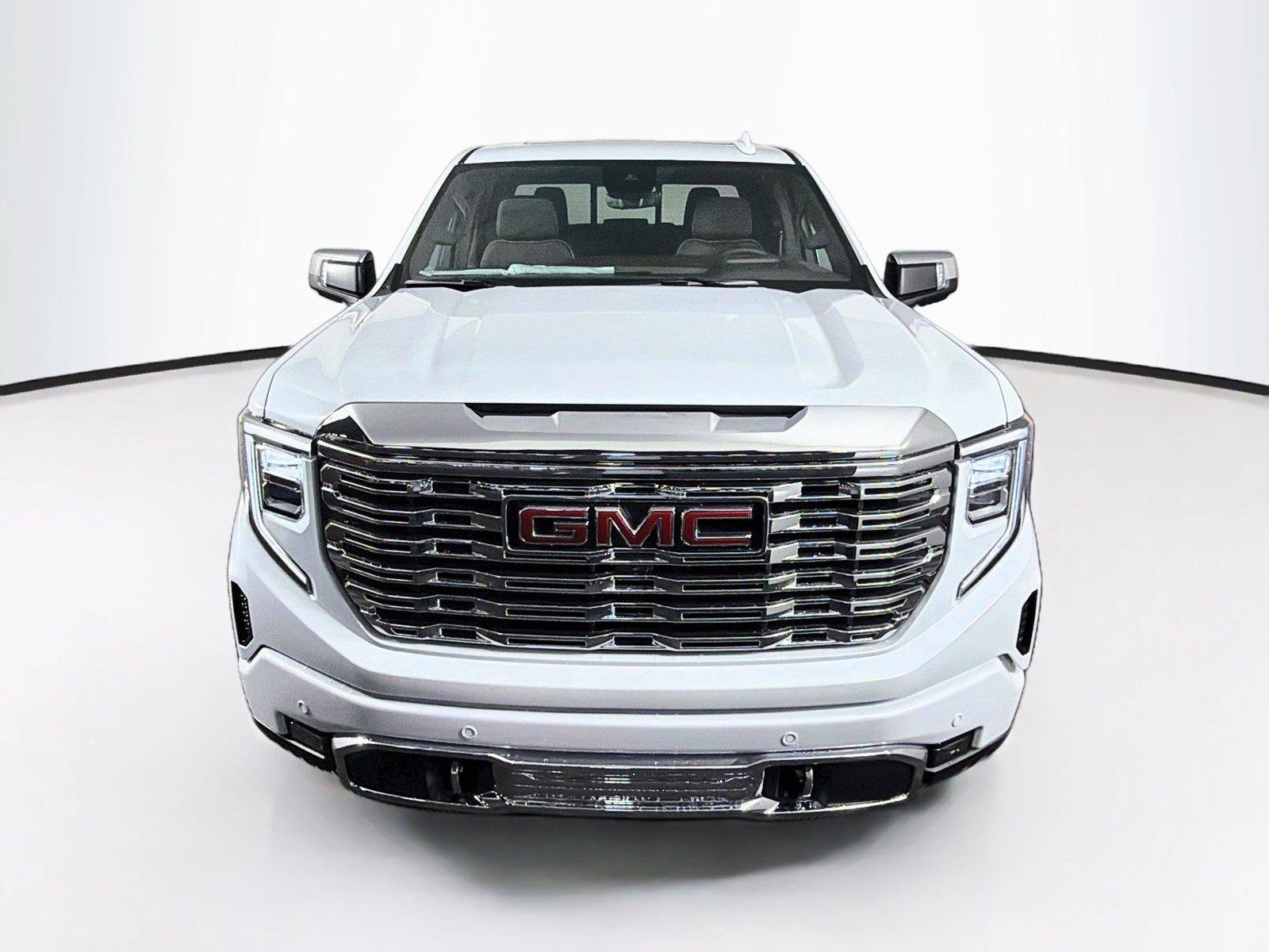 Used 2026 GMC Sierra 1500 Denali w/ Denali Reserve Package AWD/4WD image 13