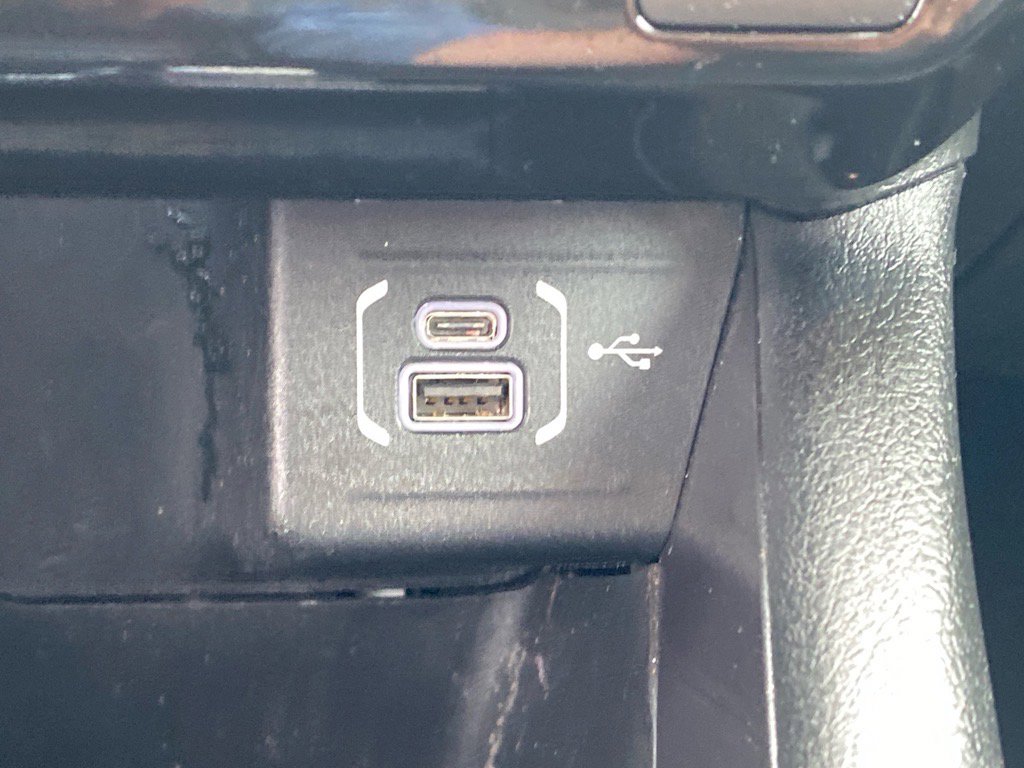 Used 2022 Jeep Compass Latitude image 15