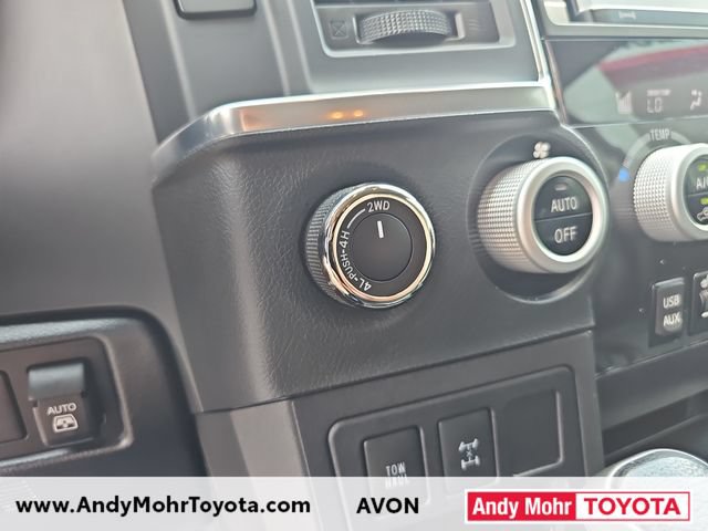 Used 2019 Toyota Sequoia TRD Sport w/ TRD Sport Premium Package AWD/4WD image 27