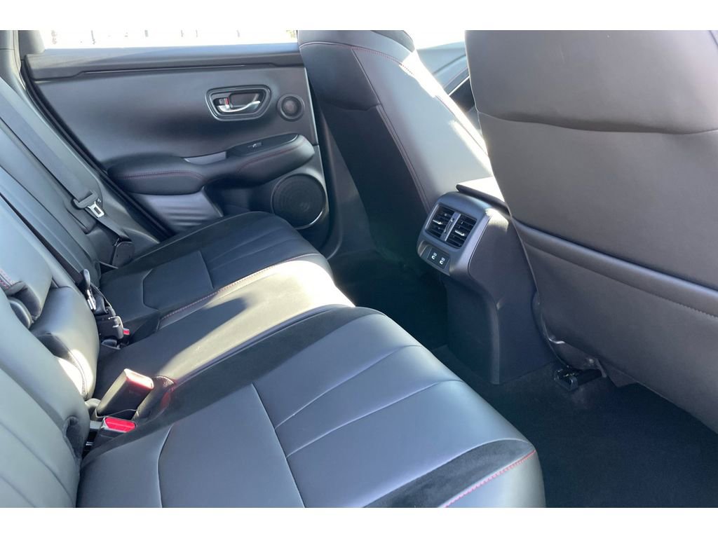 Certified 2025 Acura ADX A-Spec image 17