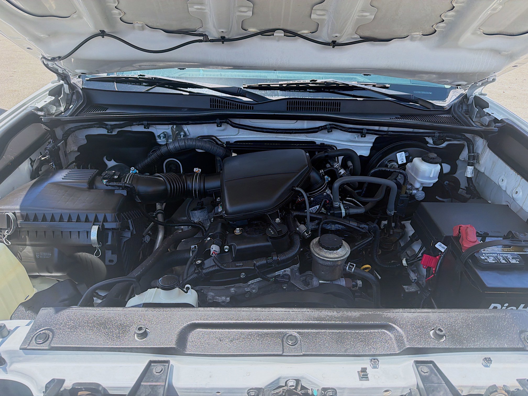 Used 2020 Toyota Tacoma SR RWD image 35