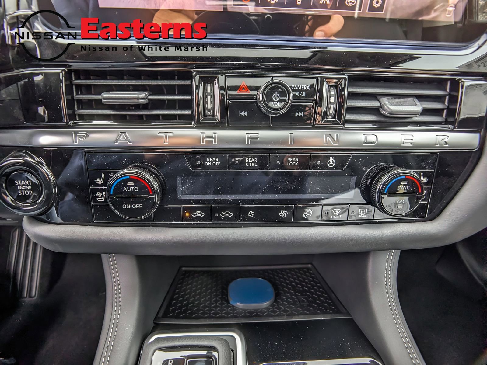 New 2026 Nissan Pathfinder Platinum image 21