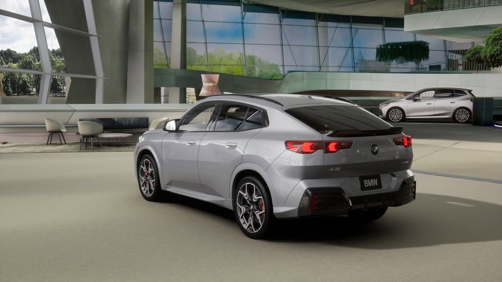 New 2026 BMW X2 xDrive28i w/ Technology Package image 2