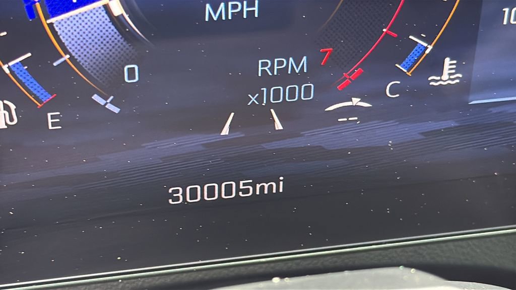 Used 2024 Chevrolet Traverse LT w/ Enhanced Driving Package FWD image 9