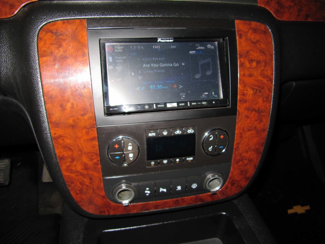Used 2008 Chevrolet Avalanche LTZ w/ LTZ Preferred Equipment Group AWD/4WD image 19