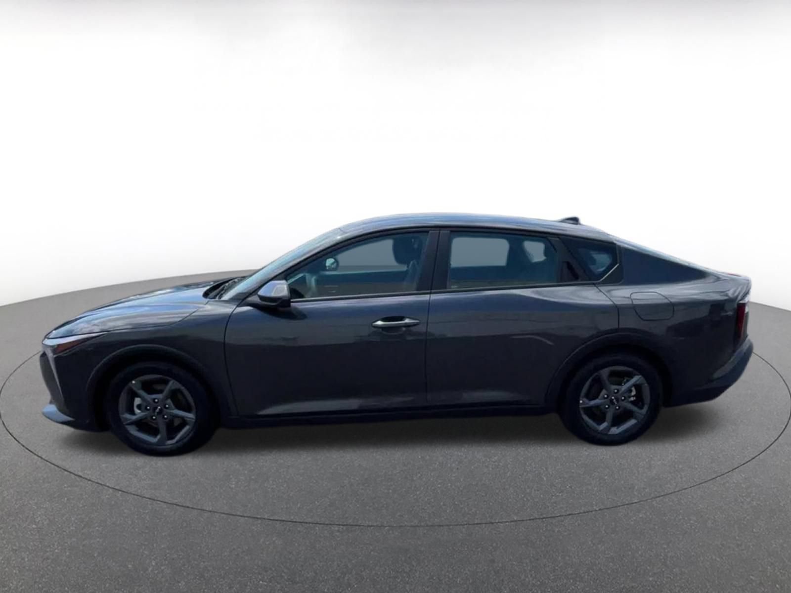 Used 2025 Kia K4 FWD image 8