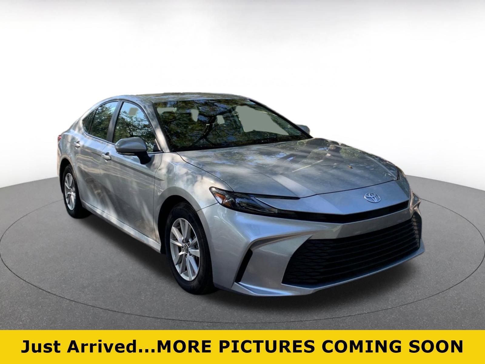 Used 2025 Toyota Camry LE