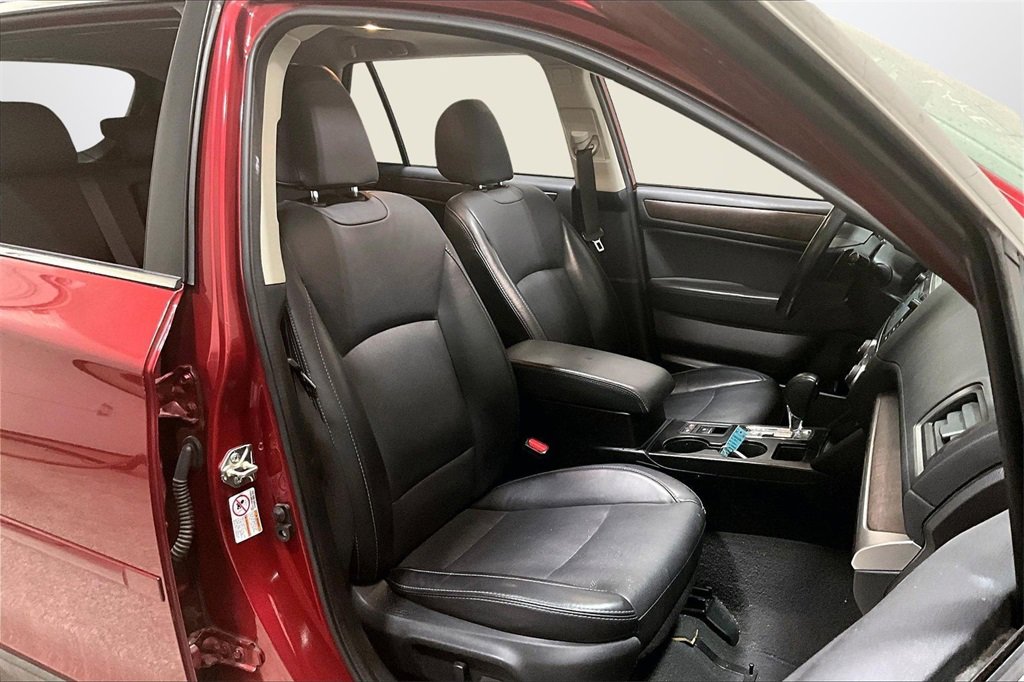 Used 2017 Subaru Outback 2.5i Limited image 29
