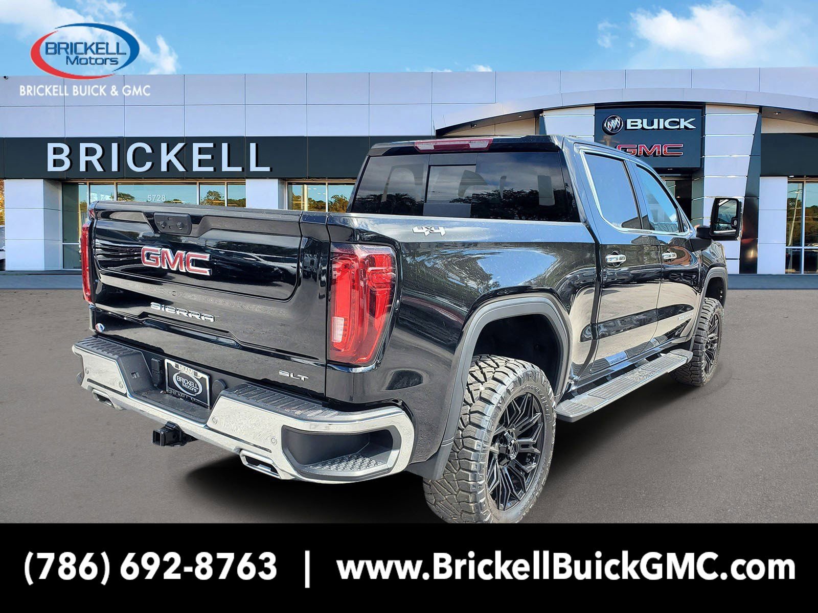 New 2025 GMC Sierra 1500 SLT w/ SLT Premium Plus Package image 3