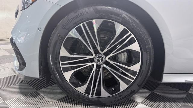 New 2026 Mercedes-Benz E 450 4MATIC Sedan image 8