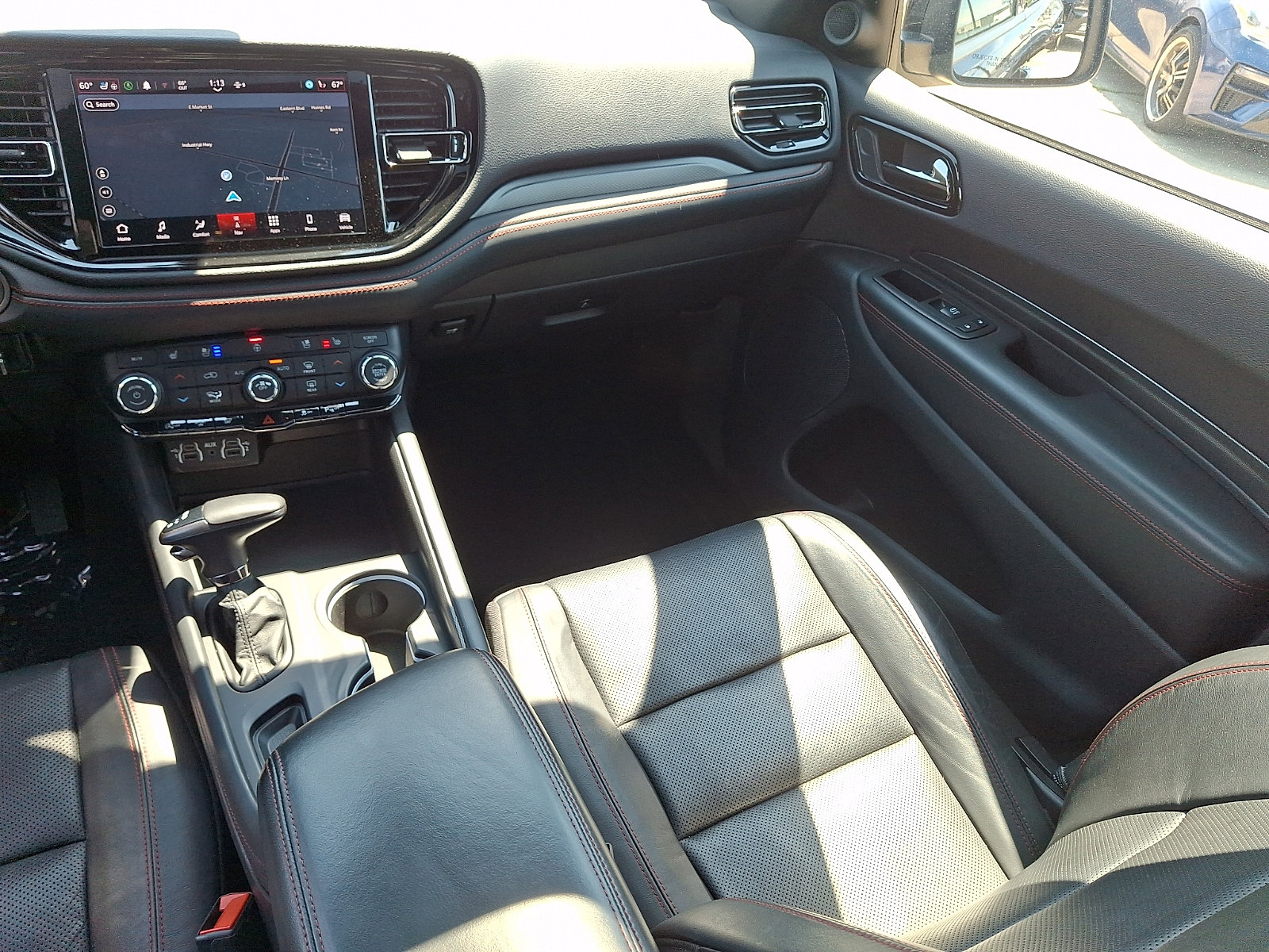 Used 2024 Dodge Durango GT AWD/4WD image 16