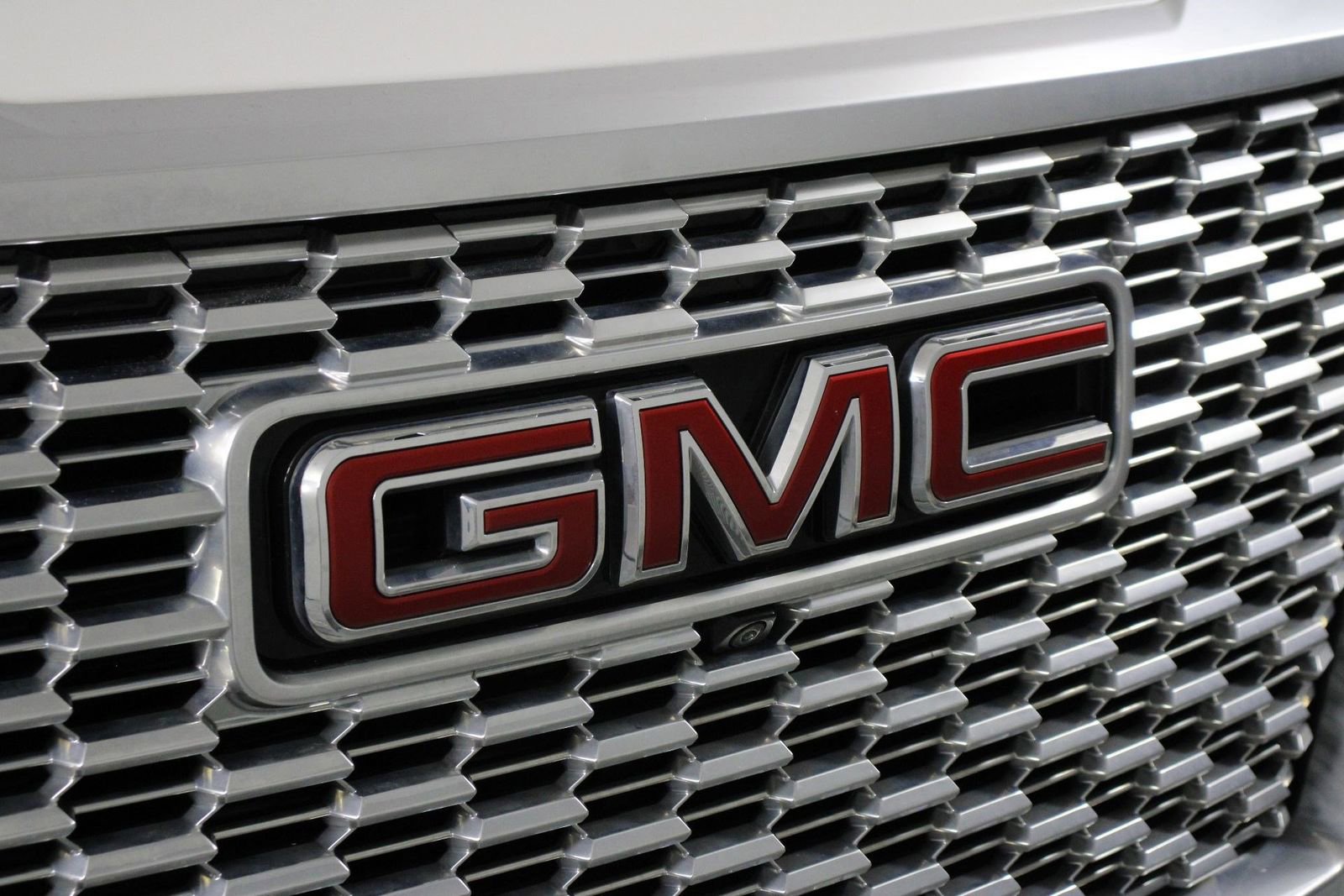 Used 2021 GMC Yukon XL Denali w/ Denali Ultimate Package image 27