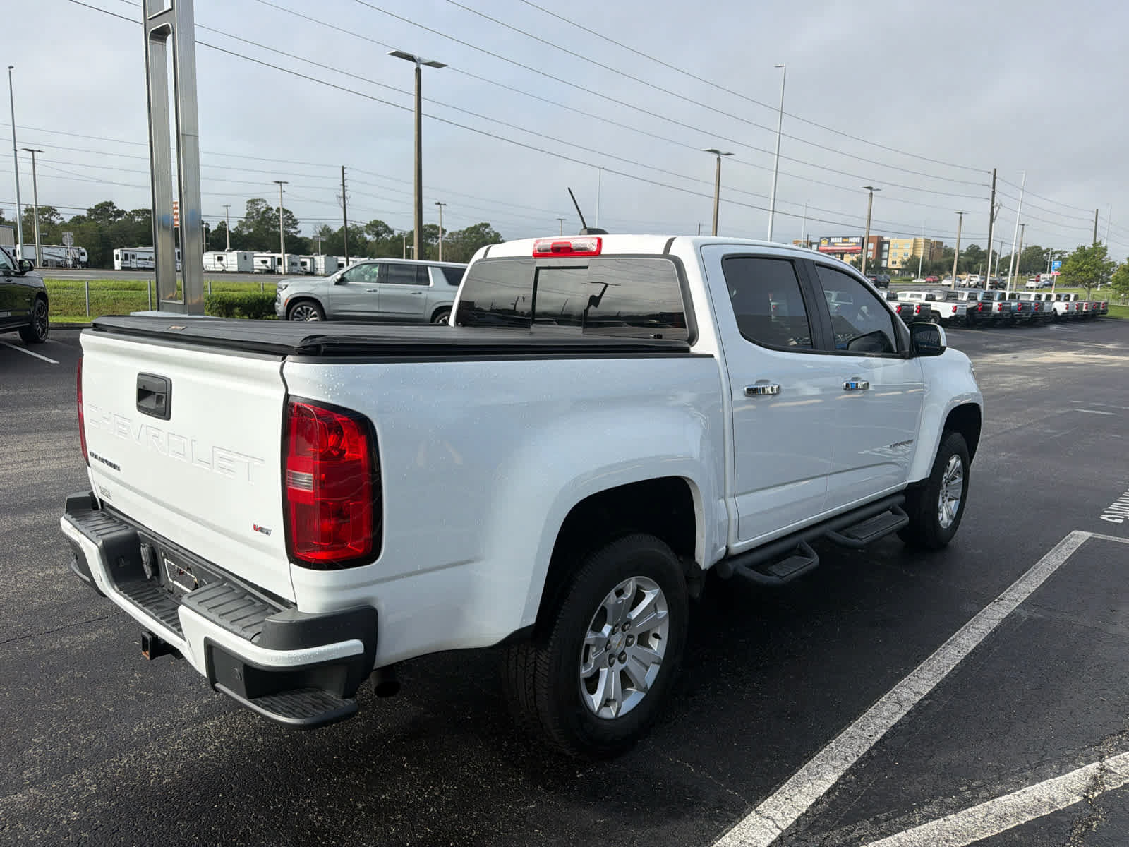 Used 2022 Chevrolet Colorado LT RWD image 5