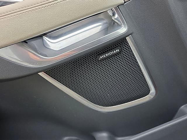 Used 2020 Jaguar E-PACE SE image 52