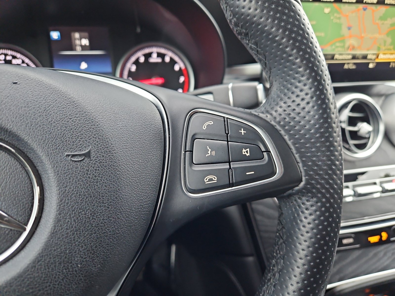 Used 2018 Mercedes-Benz GLC 300 4MATIC Coupe image 28