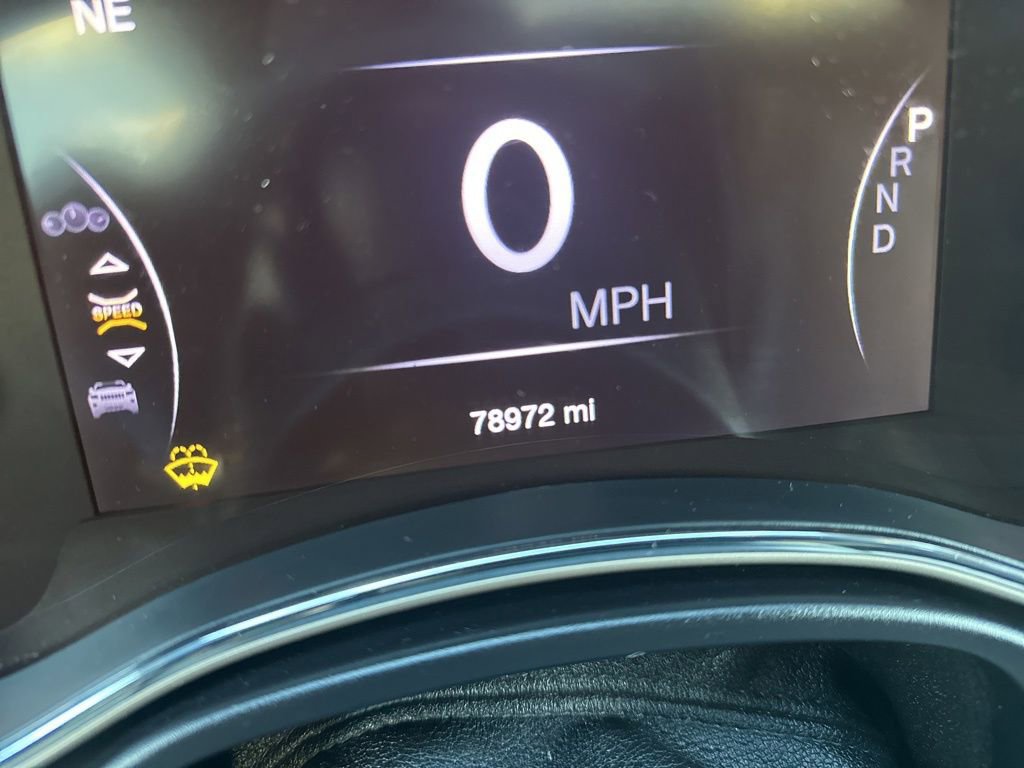 Used 2017 Jeep Grand Cherokee Limited image 26