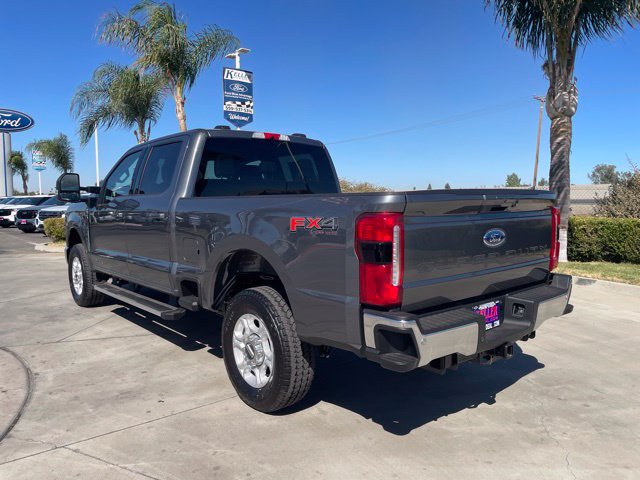 New 2026 Ford F250 XLT w/ XLT Premium Package AWD/4WD image 3