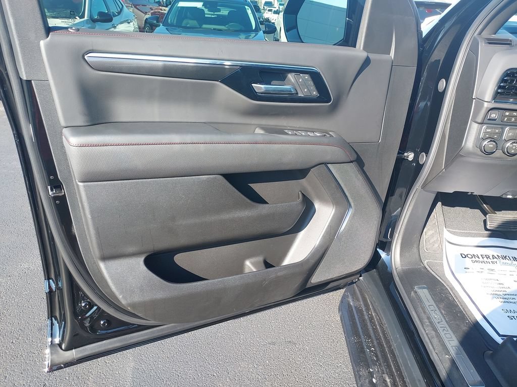 New 2026 Chevrolet Tahoe RST w/ Sun And Tow Package AWD/4WD image 12