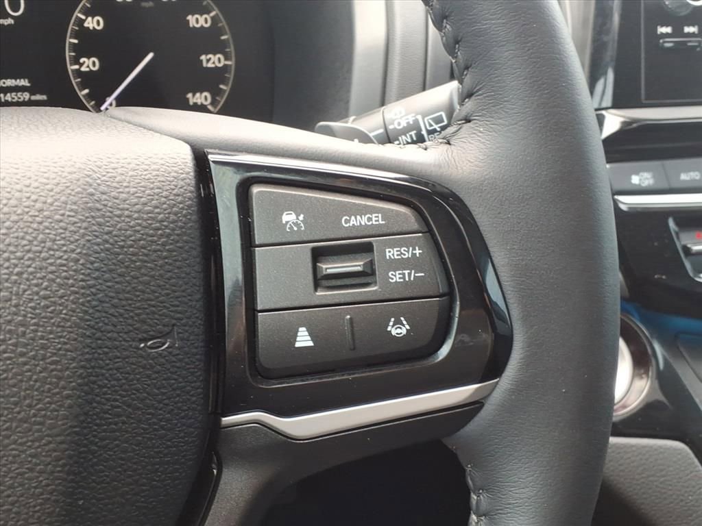 Used 2025 Honda Odyssey Touring image 24