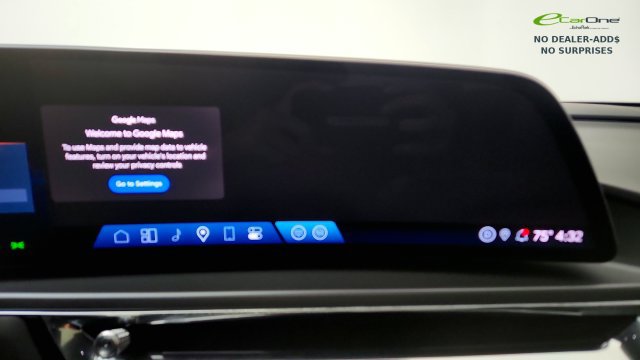 Used 2024 Cadillac Lyriq Tech w/ Driver Assist Package AWD/4WD image 63