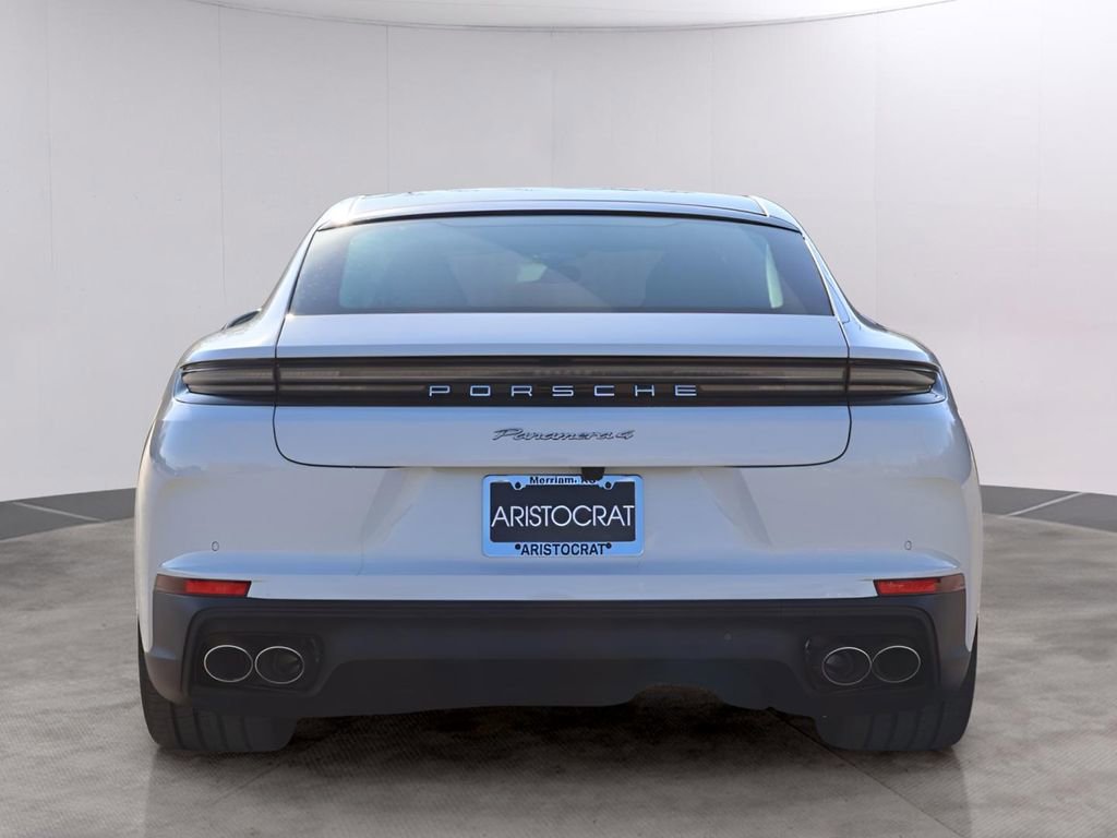 New 2026 Porsche Panamera 4 image 7
