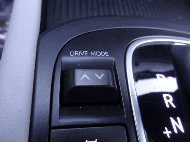 Used 2024 Hyundai Kona SEL AWD/4WD image 28