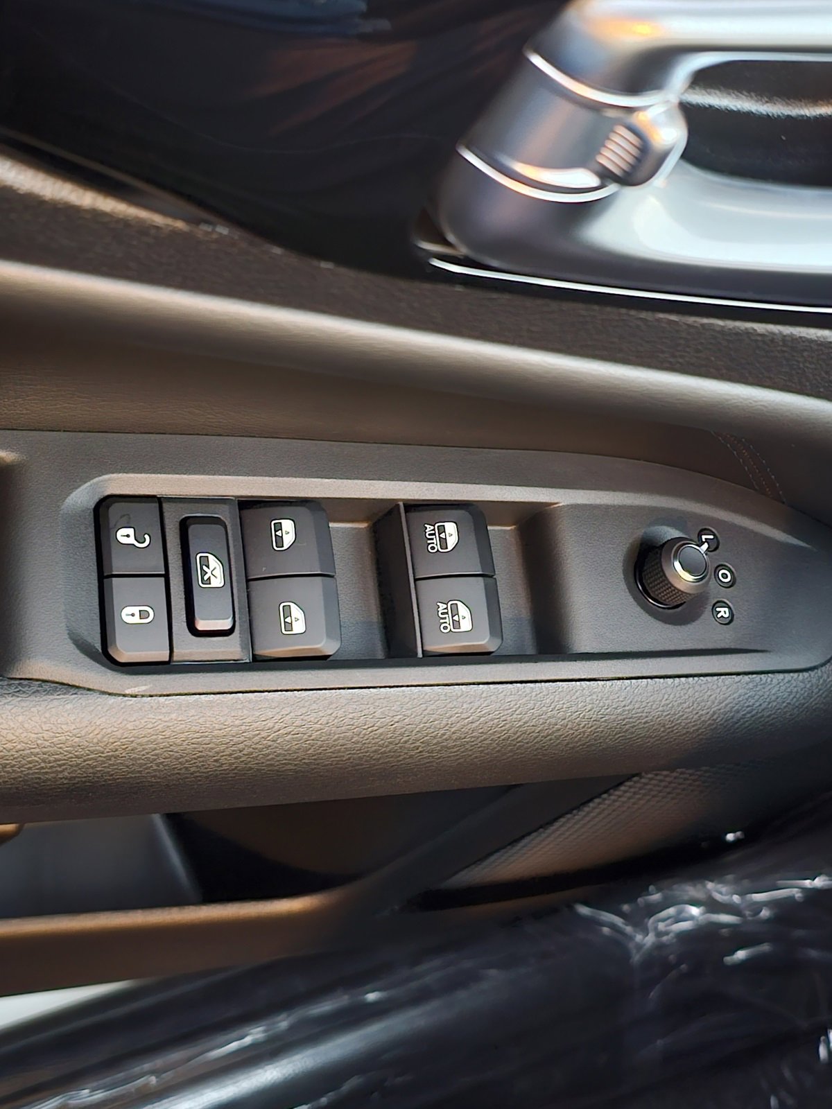 New 2026 Jeep Compass Latitude image 19