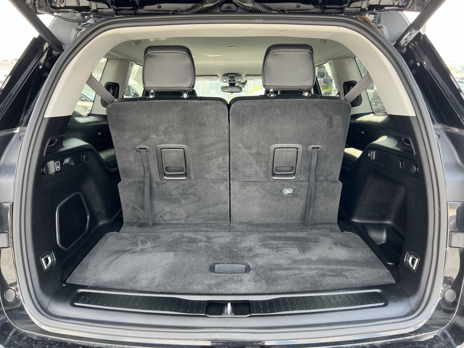 Used 2021 Jeep Grand Cherokee L Limited AWD/4WD image 26