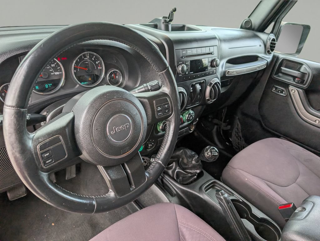 Used 2013 Jeep Wrangler Sport AWD/4WD image 15
