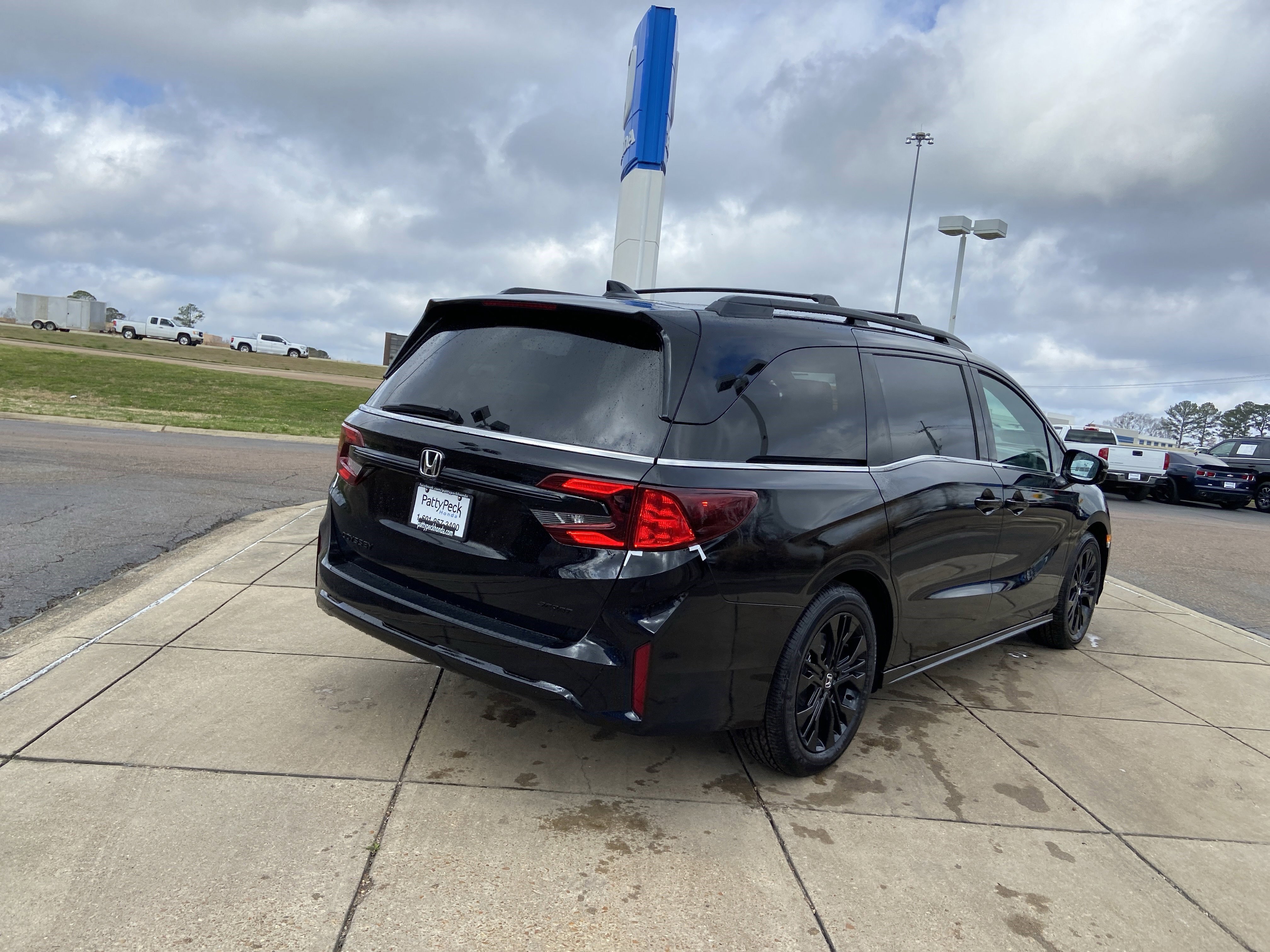 New 2026 Honda Odyssey Sport-L image 10