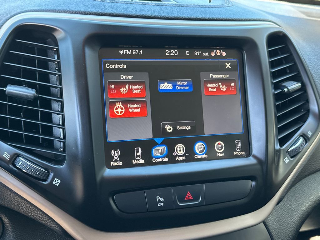 Used 2017 Jeep Cherokee High Altitude image 31