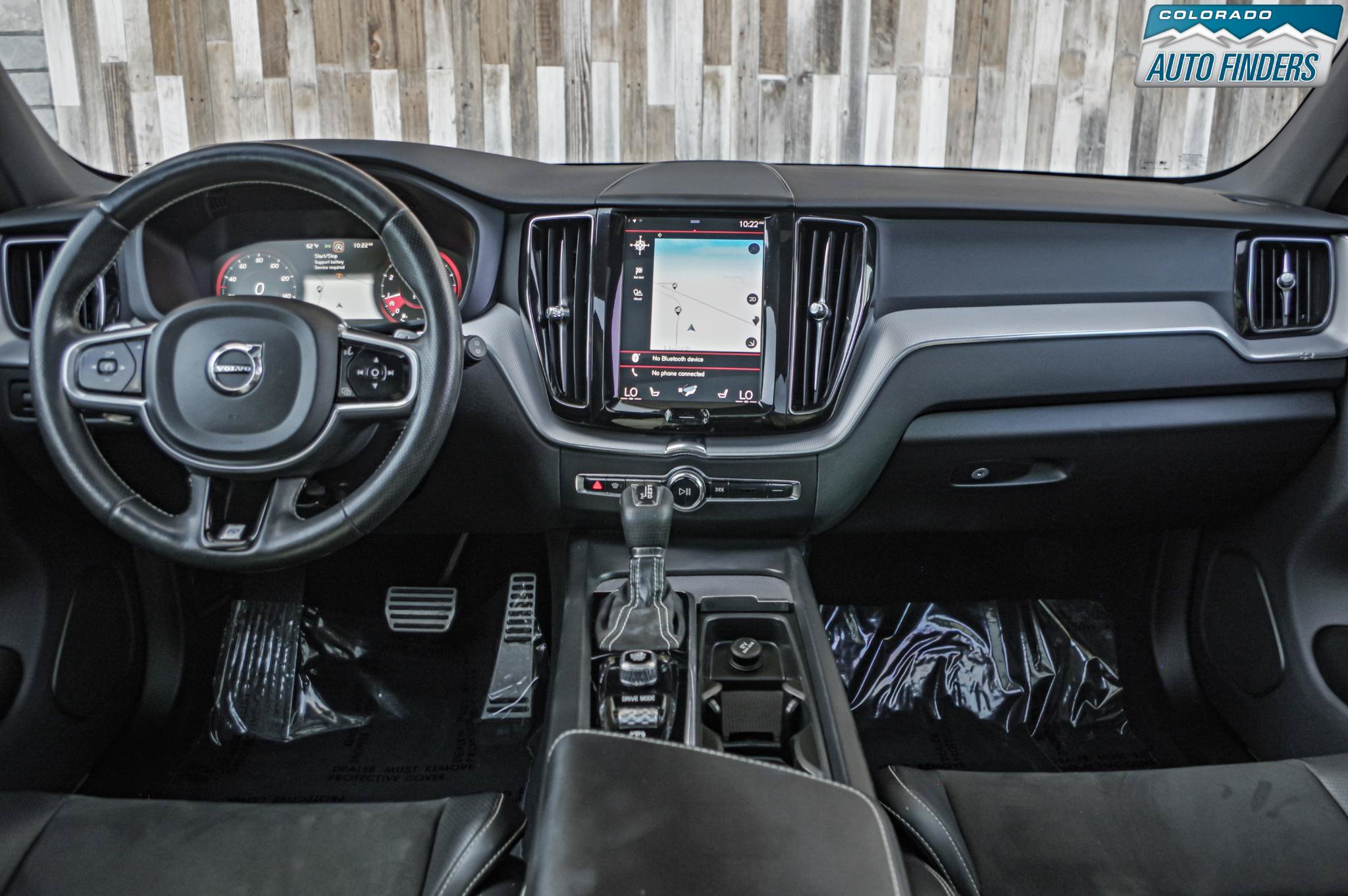Used 2018 Volvo XC60 T5 R-Design w/ Convenience Package AWD/4WD image 16