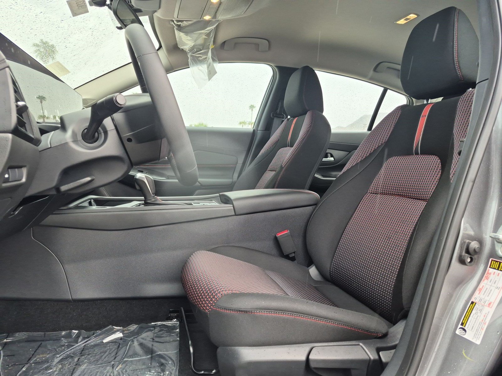 New 2027 Nissan Sentra SR w/ Floor Mat Package FWD image 12