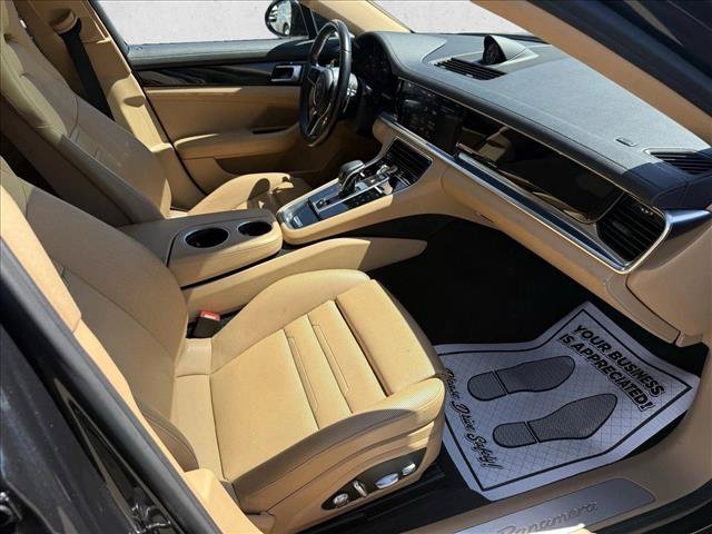Used 2019 Porsche Panamera image 19