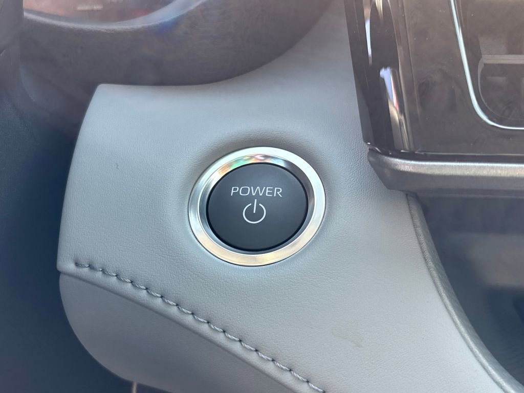 New 2026 Toyota Highlander Limited image 24