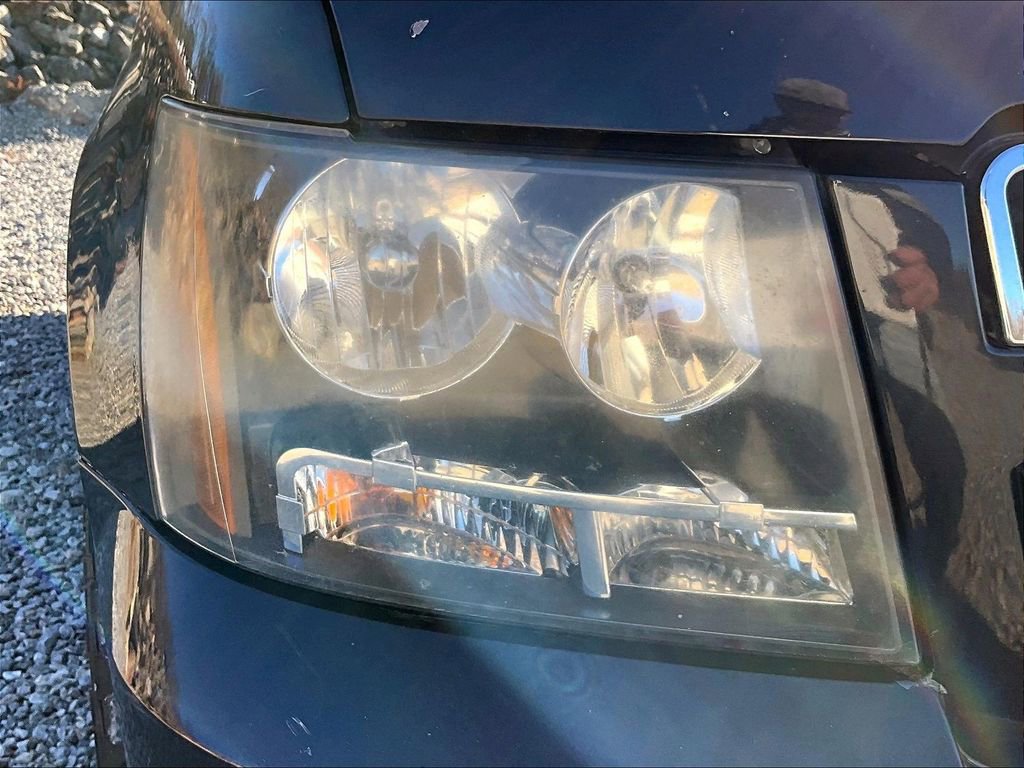 Used 2012 Chevrolet Suburban LS w/ Convenience Package 1 image 23