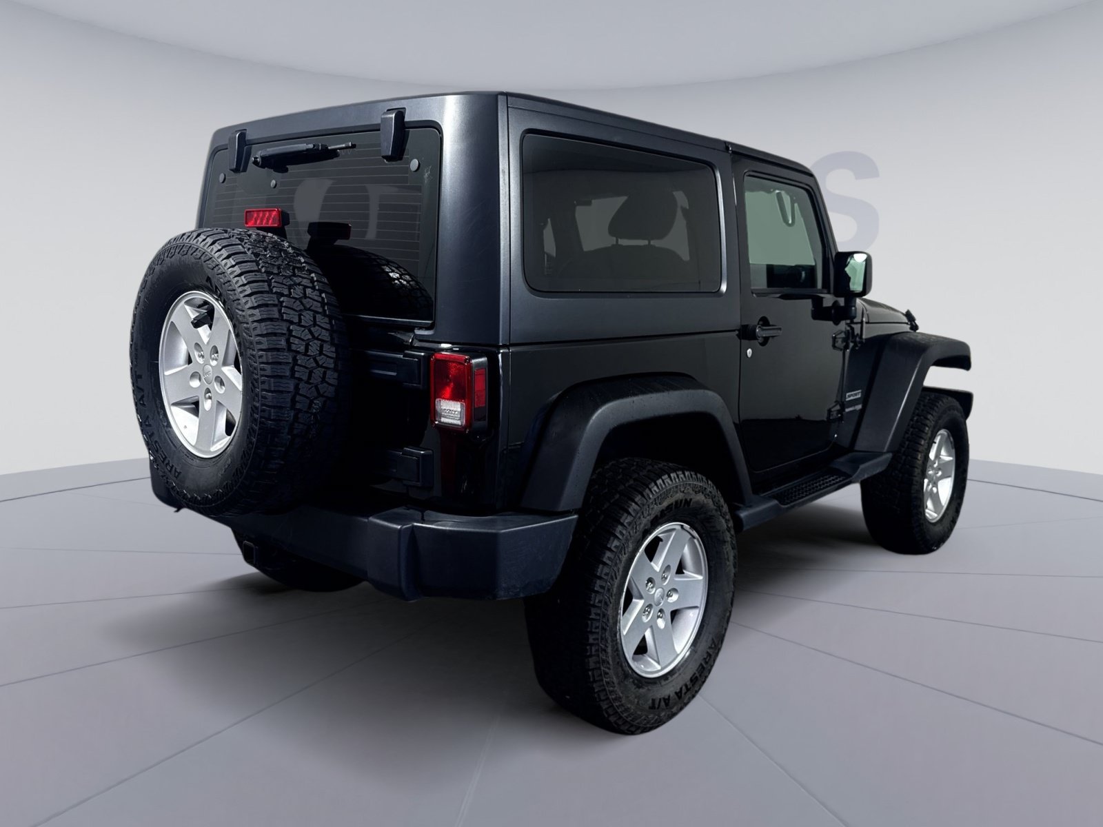 Used 2018 Jeep Wrangler Sport AWD/4WD image 16