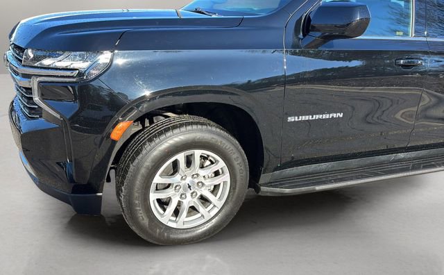 Used 2021 Chevrolet Suburban LT w/ Rear Media and Nav Package image 35