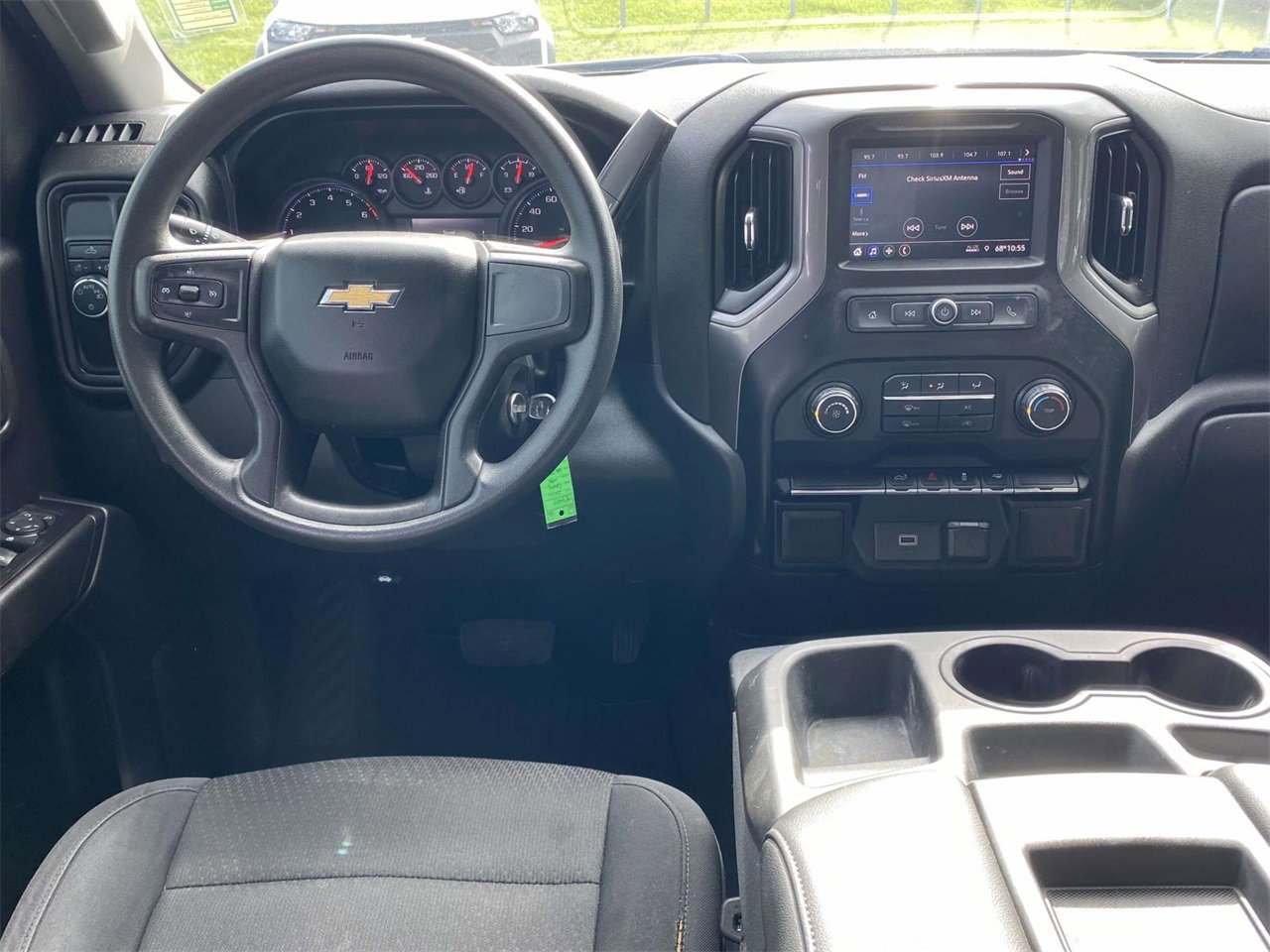 Used 2020 Chevrolet Silverado 1500 Custom w/ Custom Value Package image 11