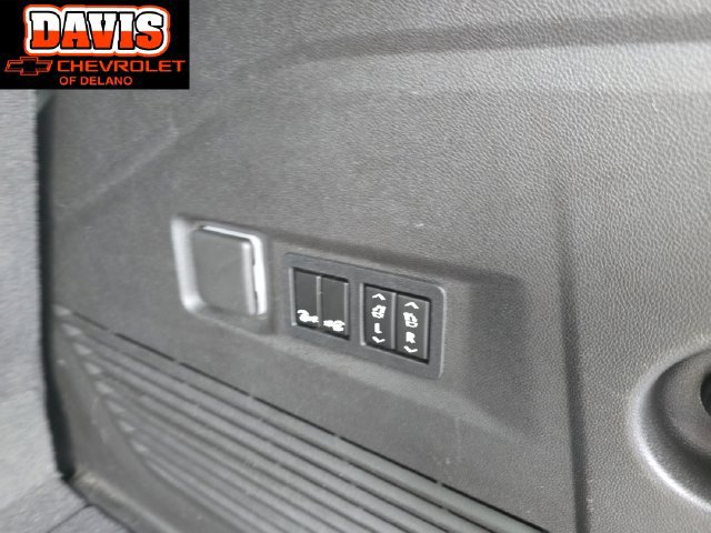Used 2021 Chevrolet Tahoe Z71 w/ Z71 Signature Package AWD/4WD image 13