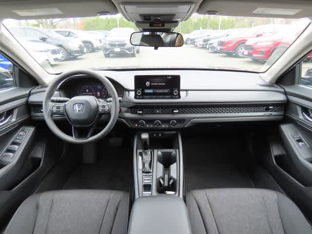 Used 2025 Honda Accord SE image 16
