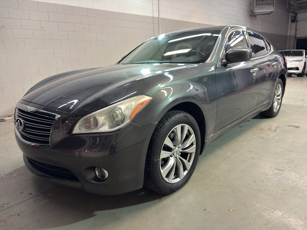 Used 2012 INFINITI M37 x w/ Premium Pkg image 3